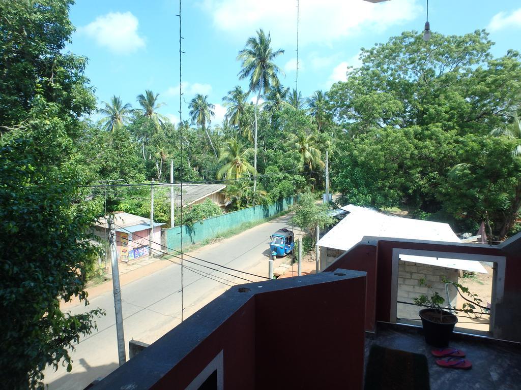 K Holiday Tissamaharama Bagian luar foto