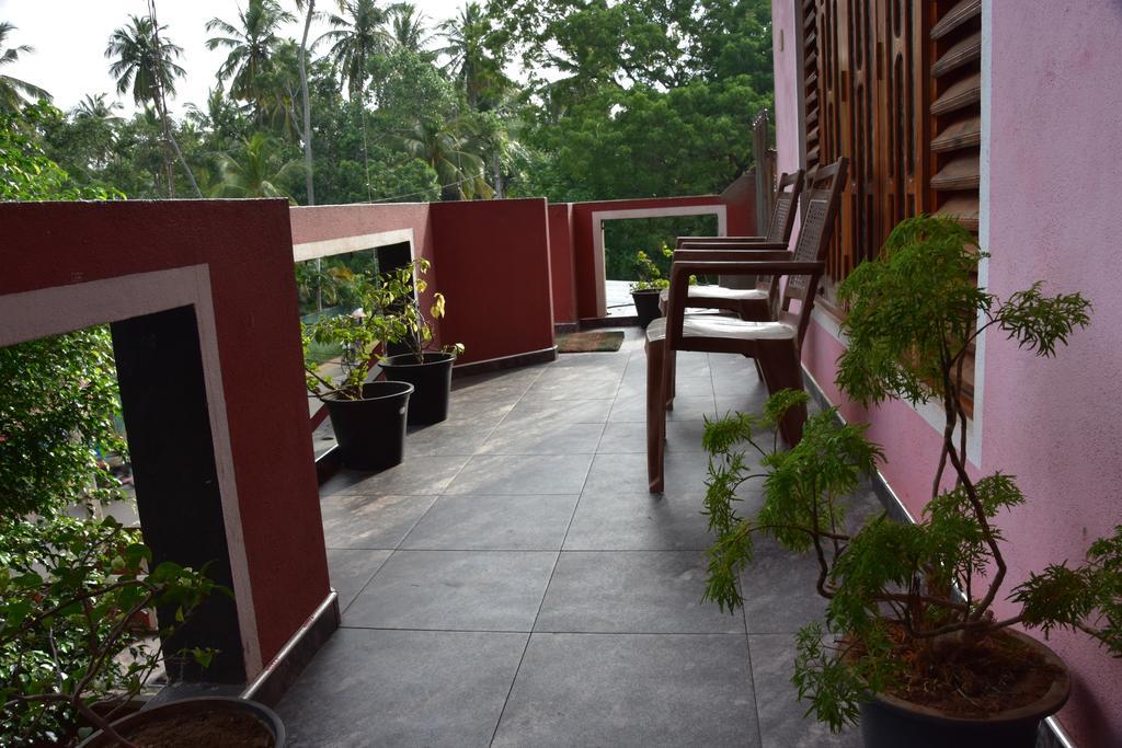 K Holiday Tissamaharama Bagian luar foto