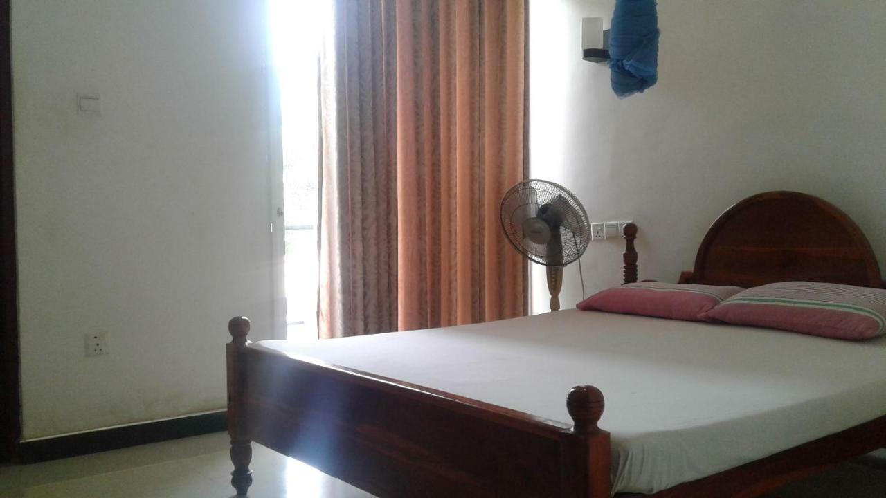 K Holiday Tissamaharama Bagian luar foto